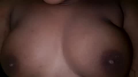 Snapshot of sweetgirl23232 chatting on February 2025 01:00:01 AM Sandy online show from February 2025 01:00:01 AM