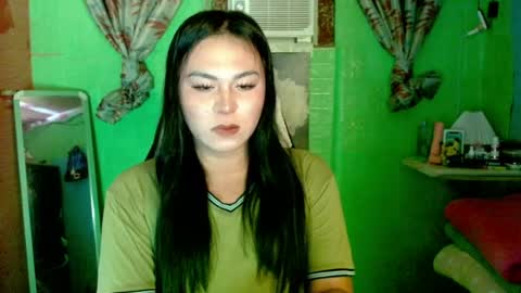 Snapshot of sweetgirl_kathy chatting on May 2026 01:37:02 PM Kathy online show from May 2026 01:37:02 PM