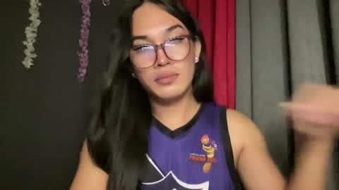 sweetgirl_rhainexxx online show from March 2026 06:25:01 PM