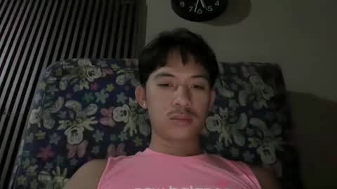 Snapshot of sweetguy102103 chatting on March 2026 09:37:01 AM khrayan online show from March 2026 09:37:01 AM