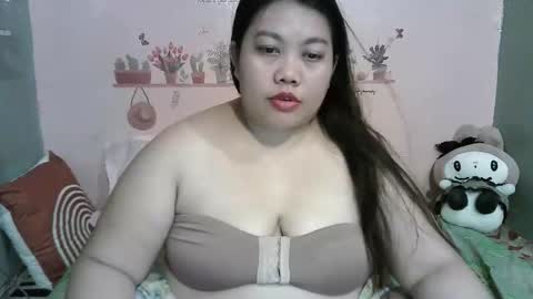 Snapshot of sweetheart1991 chatting on April 2026 06:42:01 PM Fuck my boobs69 online show from April 2026 06:42:01 PM