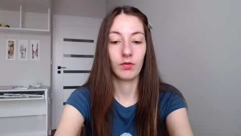 Snapshot of sweetheart_77 chatting on July 2026 08:42:02 AM Emma online show from July 2026 08:42:02 AM