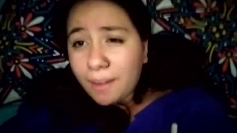 Snapshot of sweetie__annie chatting on February 2025 06:23:01 AM Ana Mara  i cant Make noise My family is here  online show from February 2025 06:23:01 AM