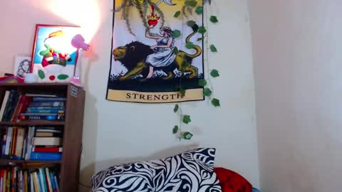 Snapshot of sweetie_maryy chatting on January 2025 10:29:02 PM Maria  my insta sweetie maryy   online show from January 2025 10:29:02 PM