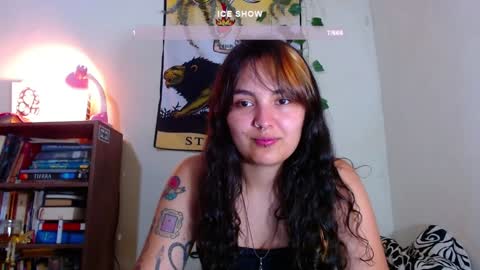 Snapshot of sweetie_maryy chatting on January 2025 08:14:02 PM Maria  my insta sweetie maryy   online show from January 2025 08:14:02 PM