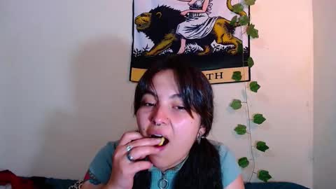 Snapshot of sweetie_maryy chatting on October 2025 07:51:01 PM Maria  my insta sweetie maryy   online show from October 2025 07:51:01 PM