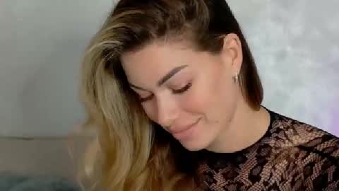 Snapshot of sweetiedarlingxoxox chatting on October 2025 08:56:02 AM Daddy Babby Girl online show from October 2025 08:56:02 AM