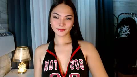 sweetiefox1 online show from September 2025 12:33:02 AM