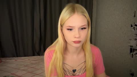 sweetie Lisa3 online show from January 2025 03:15:02 PM