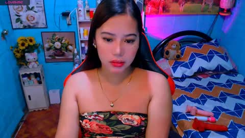 Nicole online show from March 2025 06:58:02 PM