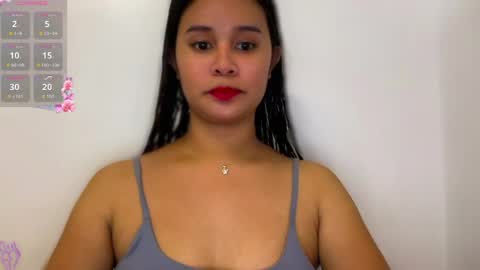 sweetjhessa69 online show from May 2026 05:57:02 AM