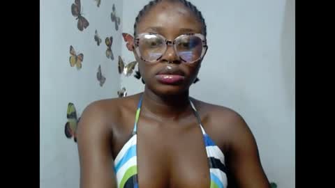Snapshot of sweetjuicyclit chatting on July 2026 11:07:02 PM zuri online show from July 2026 11:07:02 PM
