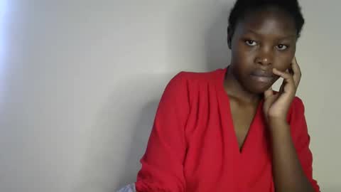 Snapshot of sweetkirrie chatting on May 2026 09:14:01 AM sweetkirrie online show from May 2026 09:14:01 AM