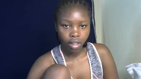 Snapshot of sweetkirrie chatting on May 2026 10:12:02 AM sweetkirrie online show from May 2026 10:12:02 AM