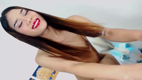 sweetkylecum online show from November 2025 04:03:01 AM