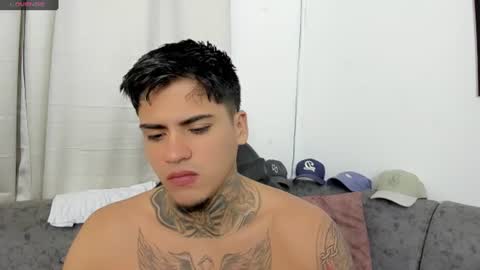 Snapshot of sweetlatinoboy chatting on July 2026 09:36:02 AM SWEETLATINBOY online show from July 2026 09:36:02 AM