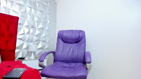 Lauren online show from January 2026 05:35:02 AM