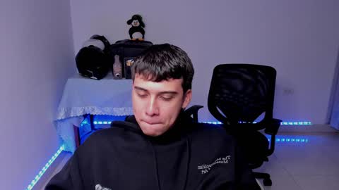 Lian online show from December 2024 06:58:01 AM