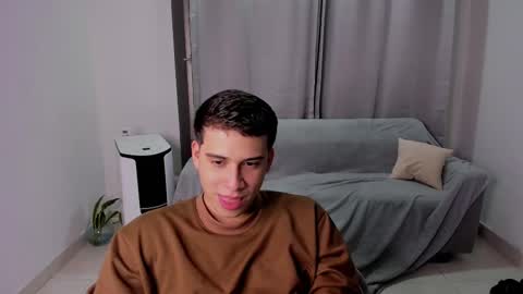 Lian online show from February 2025 03:06:02 AM