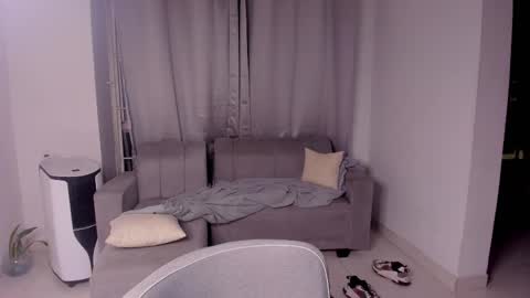 Lian online show from February 2025 07:34:02 AM