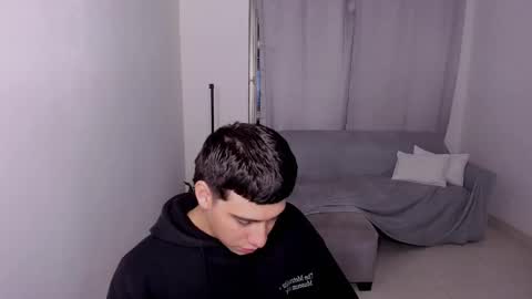 Lian online show from February 2025 02:32:02 AM