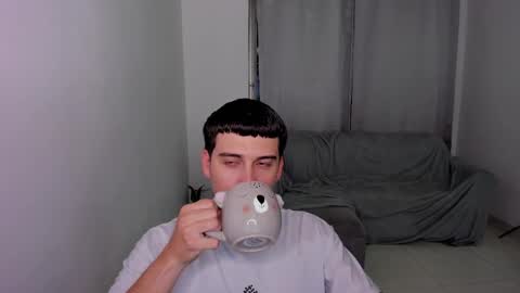 Lian online show from March 2025 03:13:02 AM