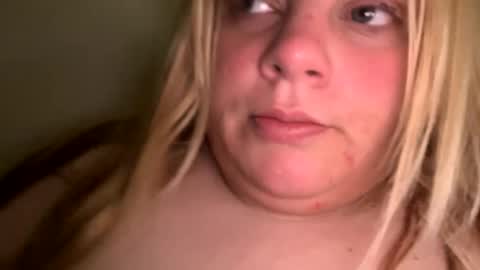 Snapshot of sweetlisa92 chatting on February 2025 04:20:02 PM Lisa online show from February 2025 04:20:02 PM