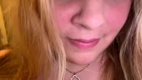 Snapshot of sweetlisa92 chatting on March 2025 08:05:02 PM Lisa online show from March 2025 08:05:02 PM