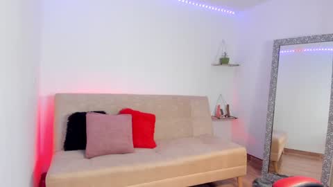 instagram sweetluna 0 online show from January 2025 07:31:01 AM