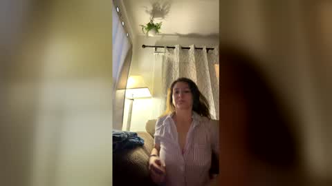 Snapshot of sweetluxxx0 chatting on April 2026 11:58:01 PM sweetluxxx0 online show from April 2026 11:58:01 PM