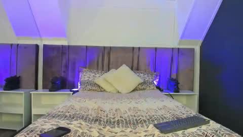 sweetmelodyyy  online show from February 2026 11:16:01 AM