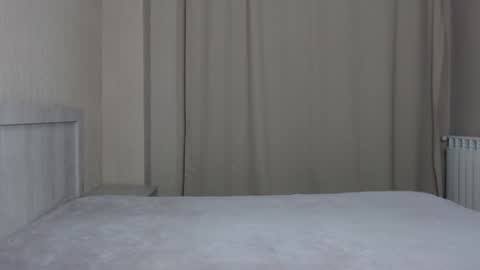 Mia online show from January 2025 02:11:01 PM