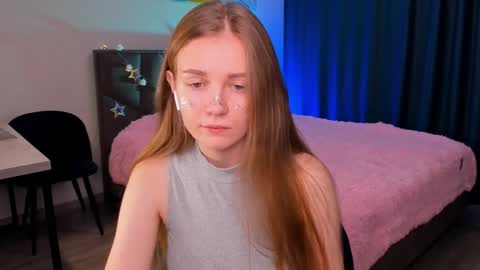 Swetmilkis online show from December 2024 08:39:02 AM