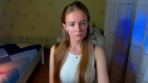Swetmilkis online show from September 2025 08:25:01 PM