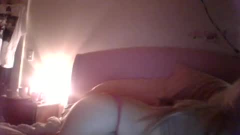 Snapshot of sweetmkb chatting on February 2026 08:38:01 AM Aria online show from February 2026 08:38:01 AM