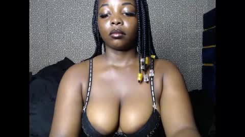 sweetnectarx online show from February 2026 12:07:01 AM