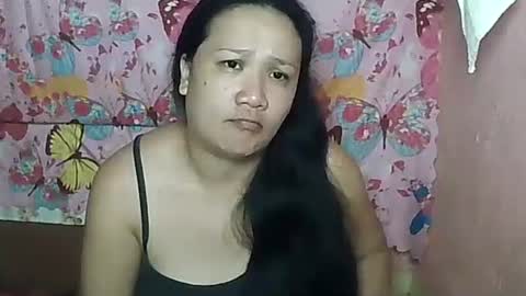 Snapshot of sweetnipples1987 chatting on December 2024 11:51:01 PM sweetnipples1987 online show from December 2024 11:51:01 PM