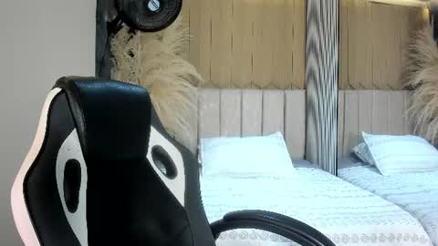 Snapshot of sweetnova_ chatting on July 2026 01:19:02 AM Sweet Nova online show from July 2026 01:19:02 AM
