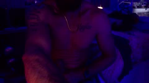 WeAim2PZzz online show from January 2025 09:51:02 AM