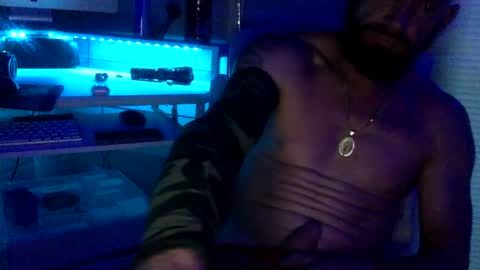 WeAim2PZzz online show from February 2025 02:56:02 PM