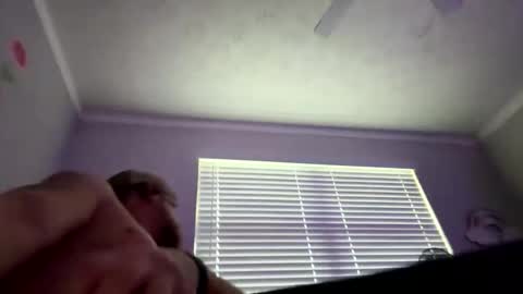 WeAim2PZzz online show from January 2026 12:32:01 PM