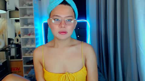 Snapshot of sweetnwildts chatting on February 2025 04:03:01 PM Ghena online show from February 2025 04:03:01 PM