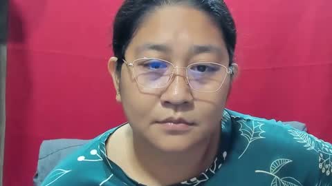 Snapshot of sweetpilipina88 chatting on December 2024 01:19:01 AM MIA online show from December 2024 01:19:01 AM