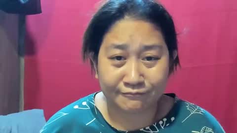 Snapshot of sweetpilipina88 chatting on December 2024 05:42:01 AM MIA online show from December 2024 05:42:01 AM