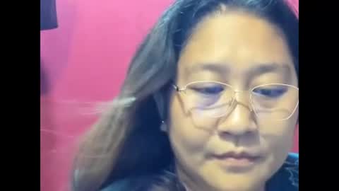 Snapshot of sweetpilipina88 chatting on December 2024 11:55:01 AM MIA online show from December 2024 11:55:01 AM