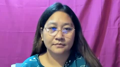 Snapshot of sweetpilipina88 chatting on December 2024 02:36:01 AM MIA online show from December 2024 02:36:01 AM