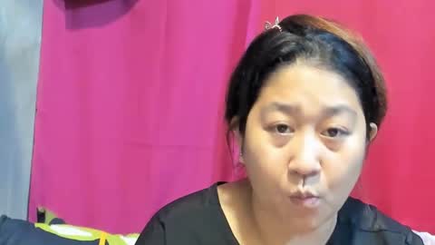 Snapshot of sweetpilipina88 chatting on February 2025 11:25:02 PM MIA online show from February 2025 11:25:02 PM