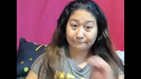 Snapshot of sweetpilipina88 chatting on February 2025 01:59:01 PM MIA online show from February 2025 01:59:01 PM