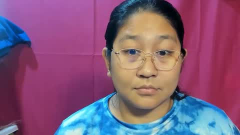 Snapshot of sweetpilipina88 chatting on February 2025 12:27:02 AM MIA online show from February 2025 12:27:02 AM