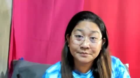 Snapshot of sweetpilipina88 chatting on March 2025 12:01:02 PM MIA online show from March 2025 12:01:02 PM